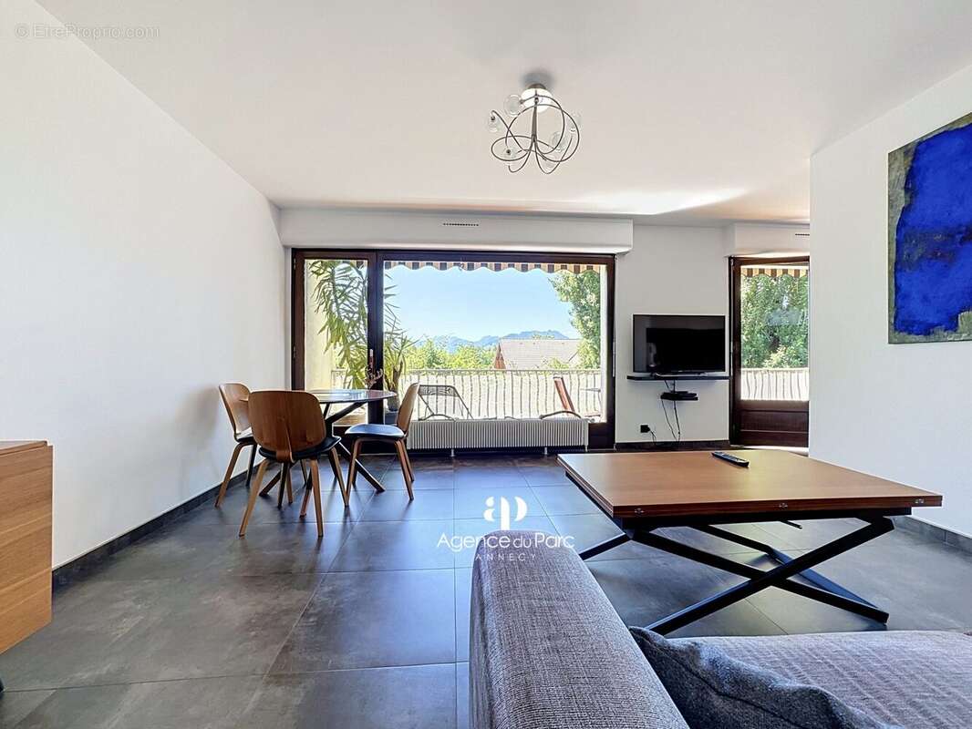 Appartement à ANNECY-LE-VIEUX