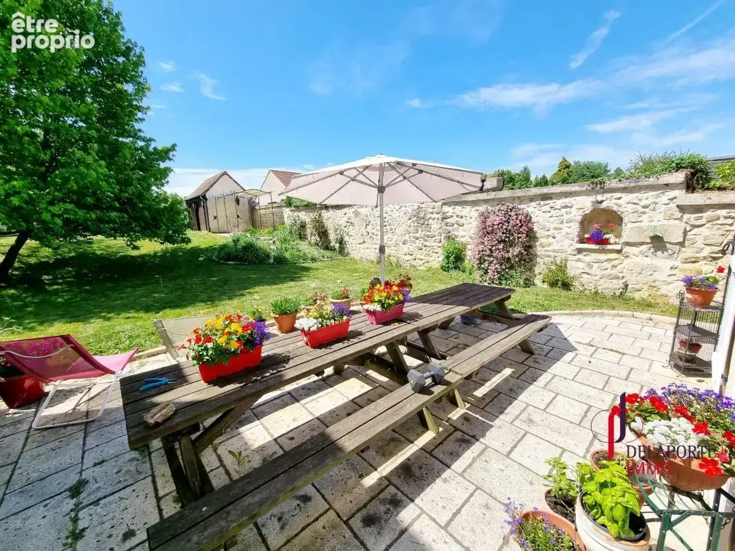 Maison 6 pièces / 4 chambres (sous-sol total) et vaste jardin - photo 2