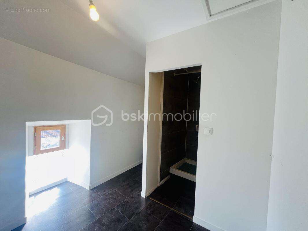 Maison à COULOMMIERS