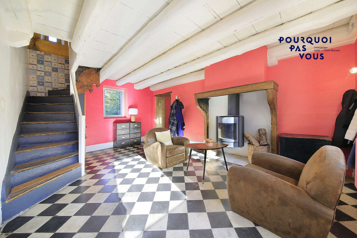 Maison à TASSIN-LA-DEMI-LUNE