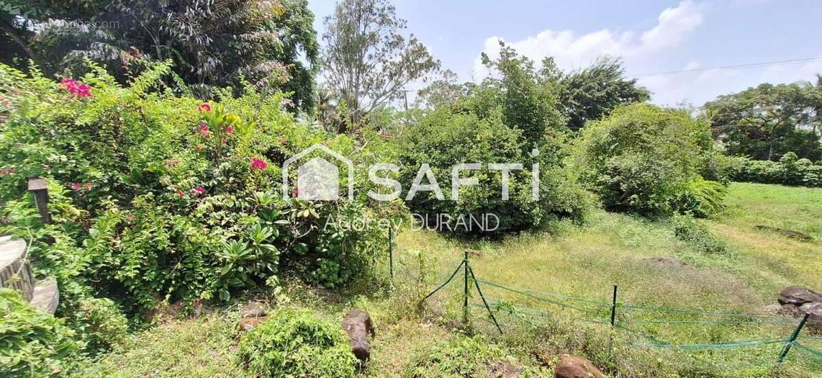 Photo 4 - Maison à REMIRE-MONTJOLY