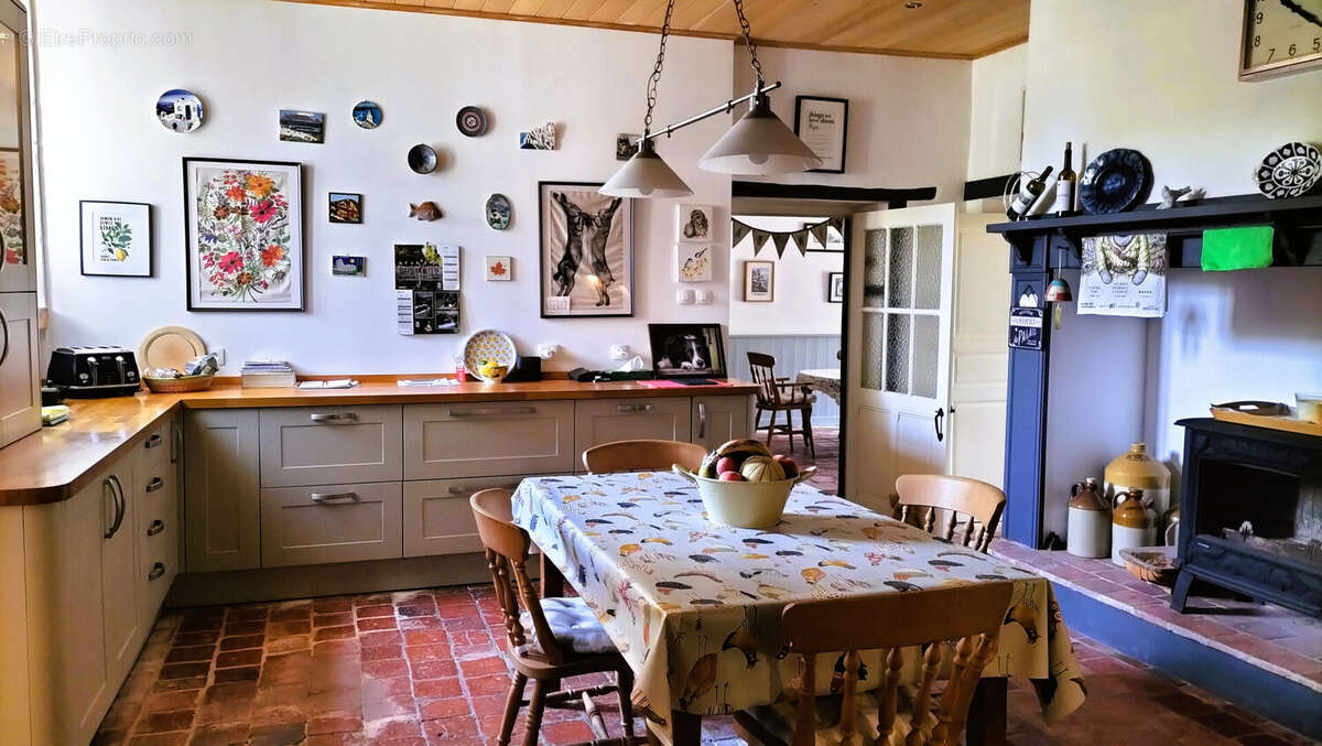 Maison 314 m² à Maubourguet  - photo 8