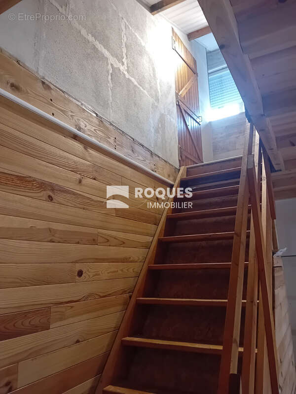 maison rénovée  T3 de village à Lanuéjols (30750) - photo 9