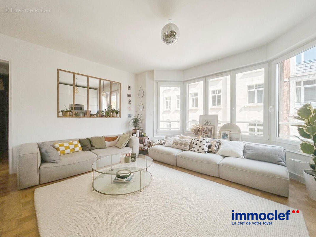 Appartement à LA MADELEINE