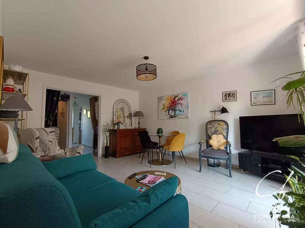 Appartement à FREJUS