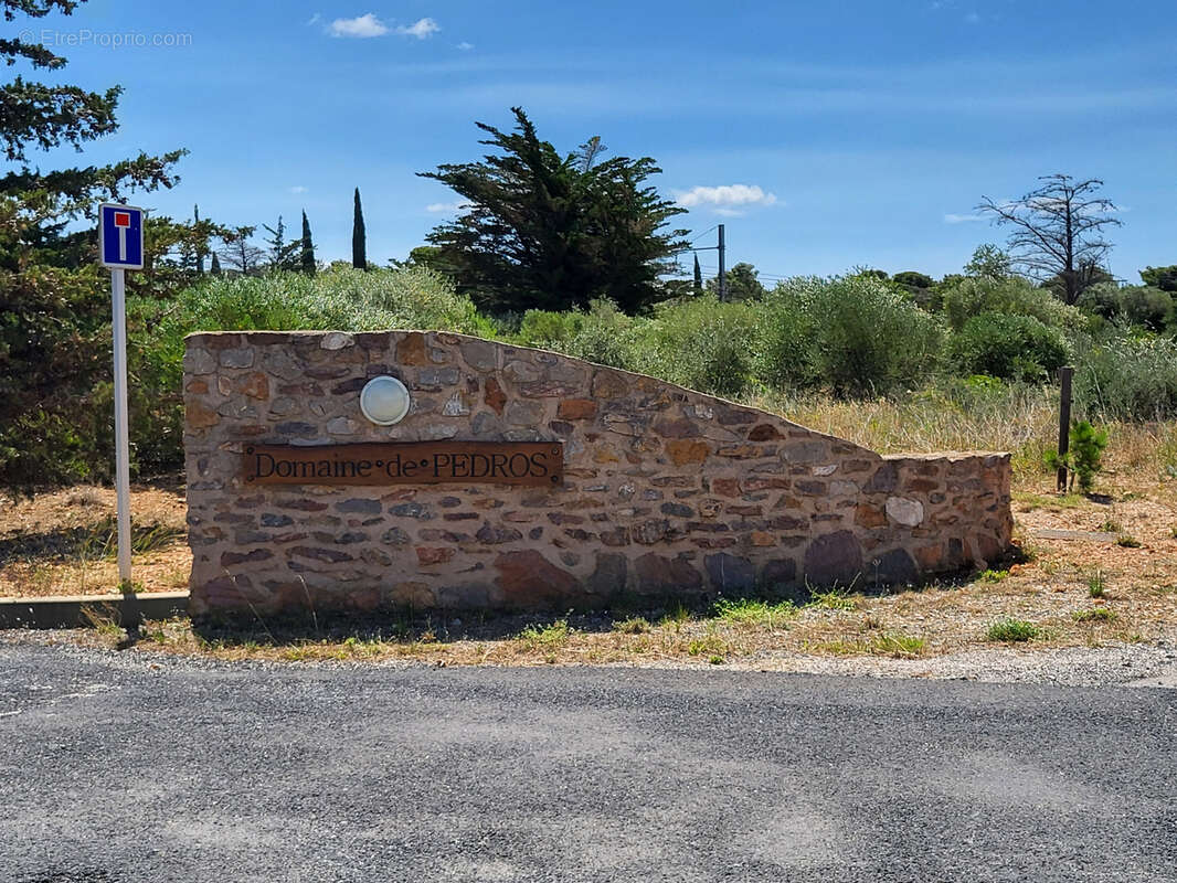 Parking à FITOU