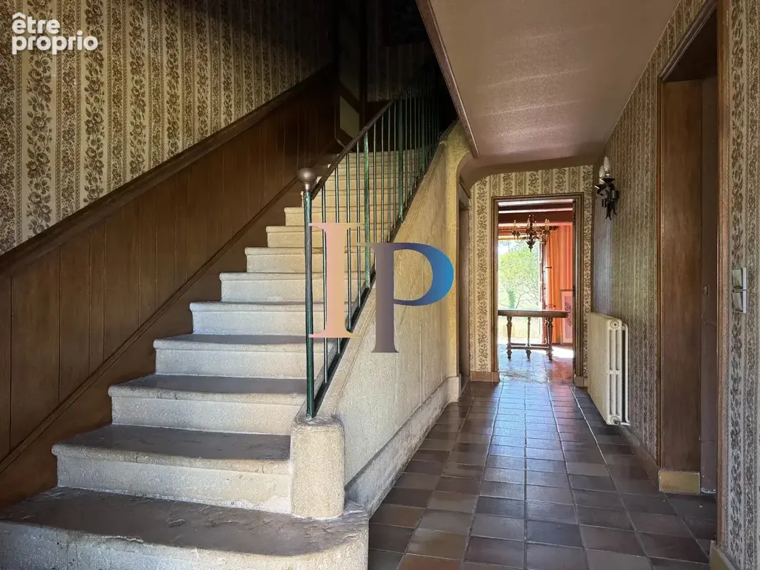 Maison avec dependances - photo 13