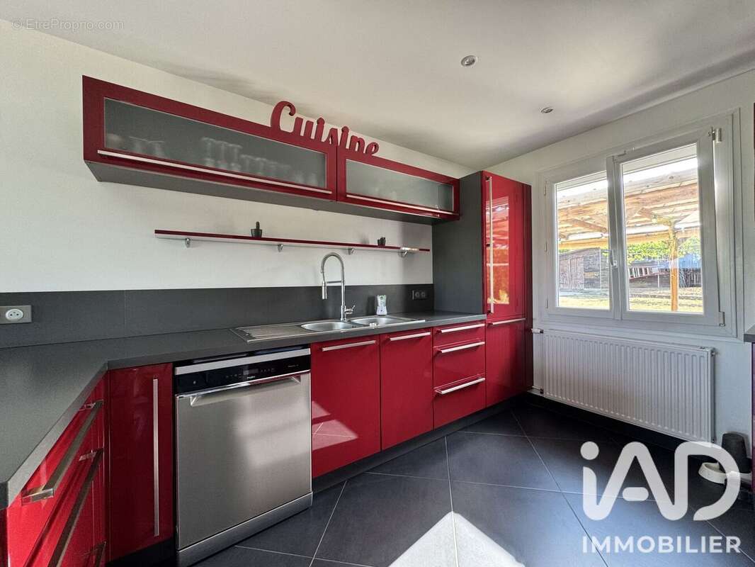 Maison 132 m² à Les Essarts  - photo 6