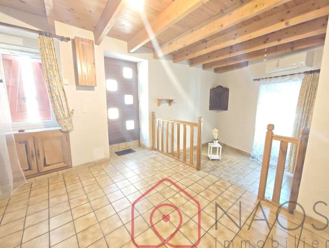 Maison à SAINT-CHINIAN