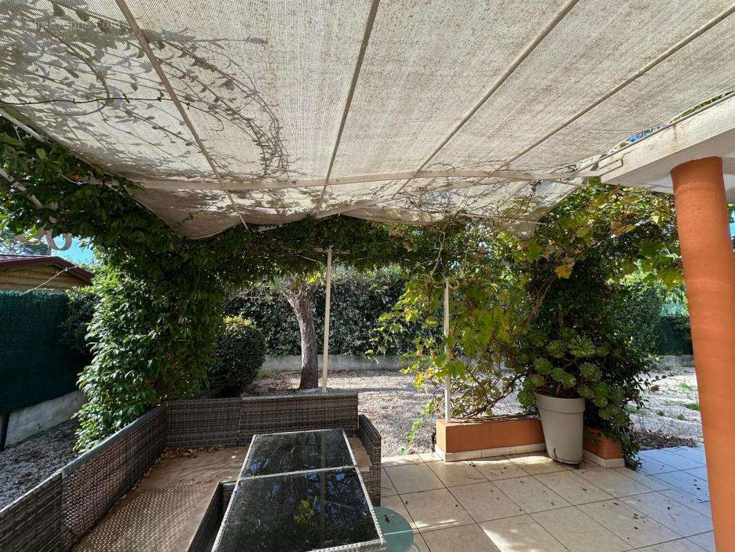 Maison à SIX-FOURS-LES-PLAGES