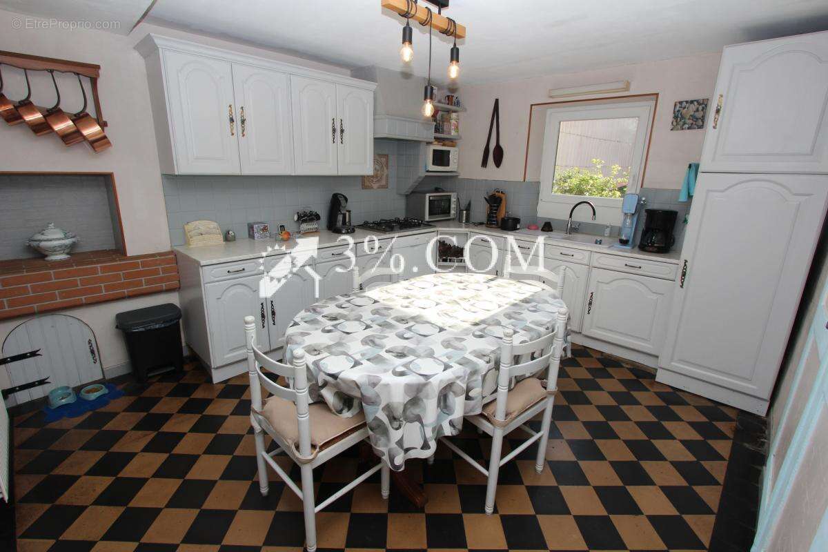 Maison à THAON-LES-VOSGES