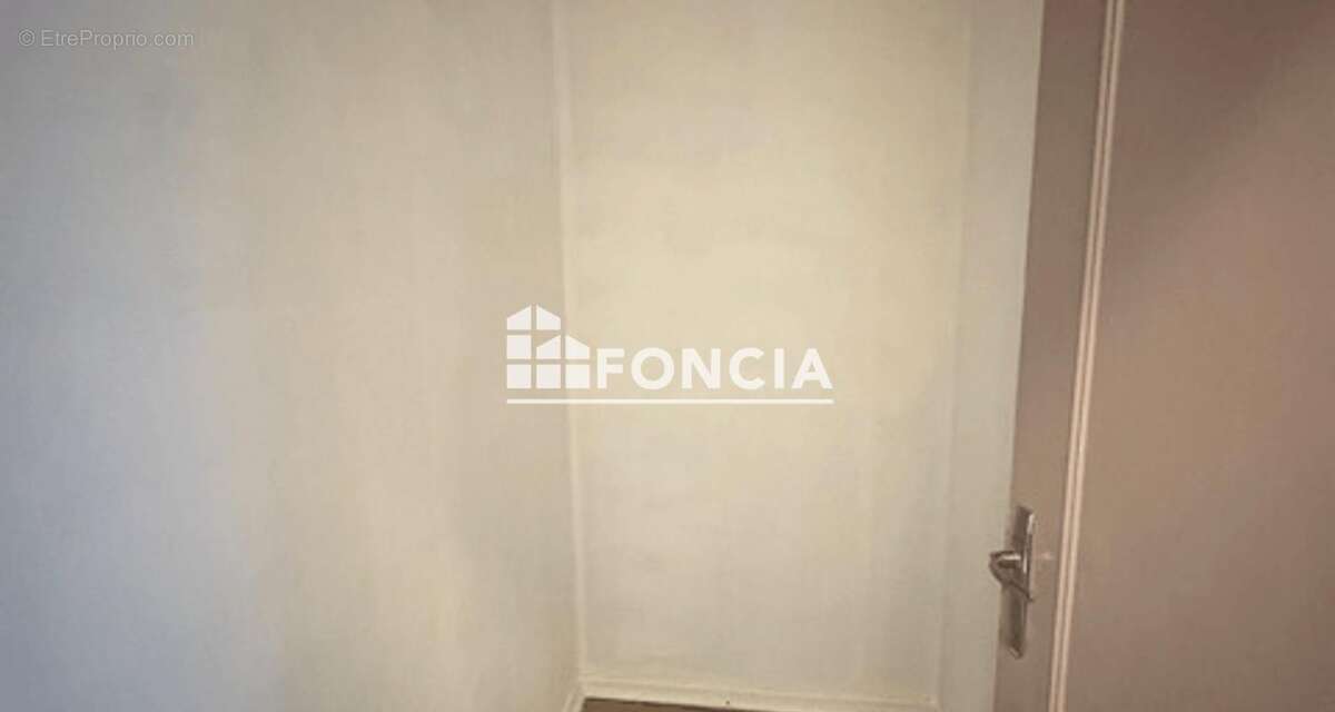 Appartement à CHARLEVILLE-MEZIERES