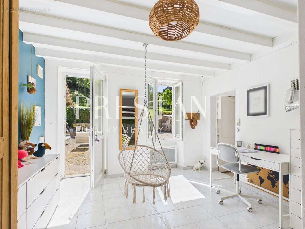 Maison à SAINT-BRICE