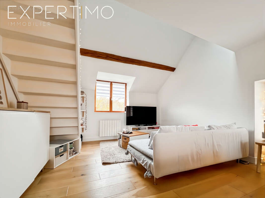 Appartement à BOISSY-SOUS-SAINT-YON