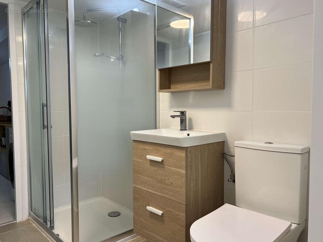 Maison à COLLONGES-SOUS-SALEVE