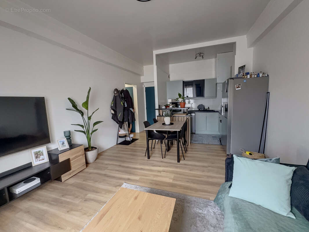 Appartement à OZOIR-LA-FERRIERE