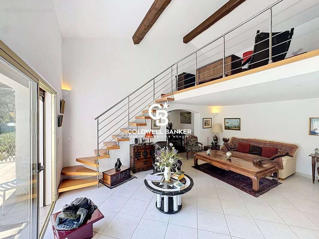 Maison à SAINT-RAPHAEL
