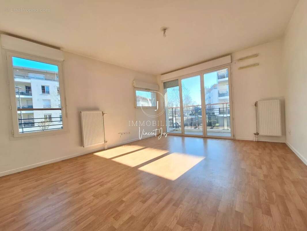 Appartement à MANTES-LA-JOLIE