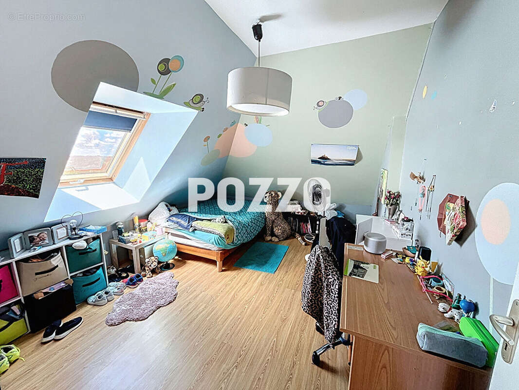 Maison à LES LOGES-MARCHIS