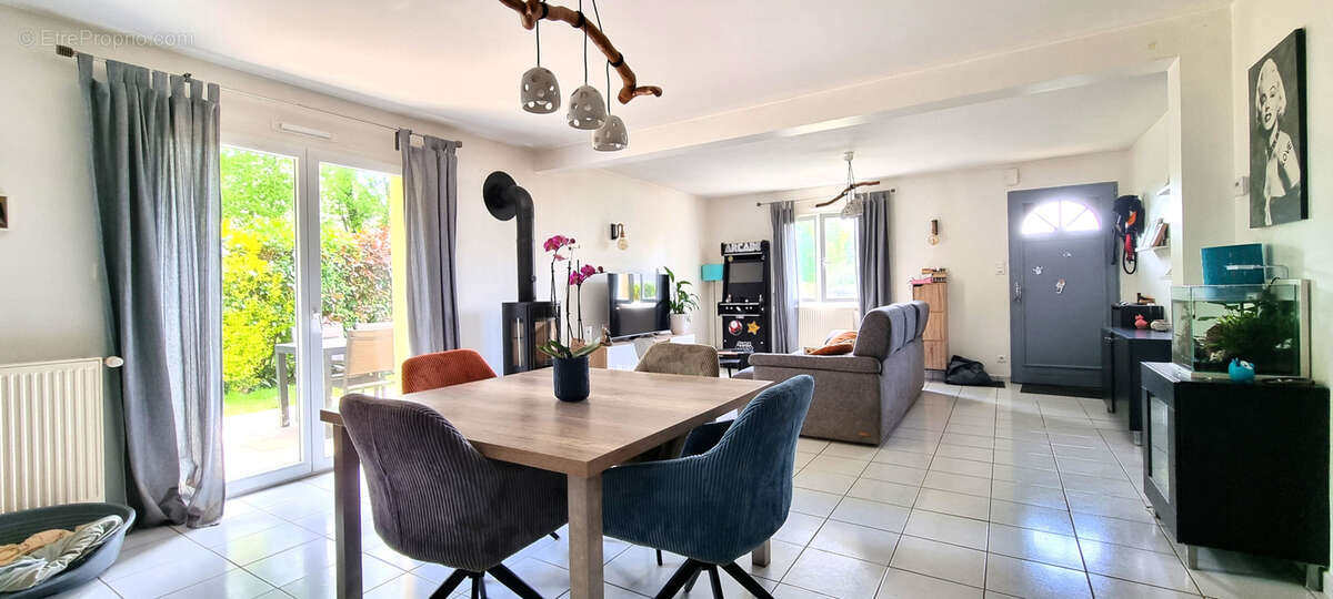 Belle maison d'habitation de type 5 pièces - photo 2
