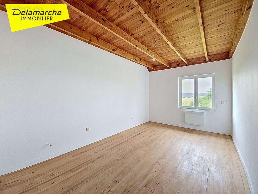 A vendre maison Cerences  5 pièces dans un endroit calme - photo 8