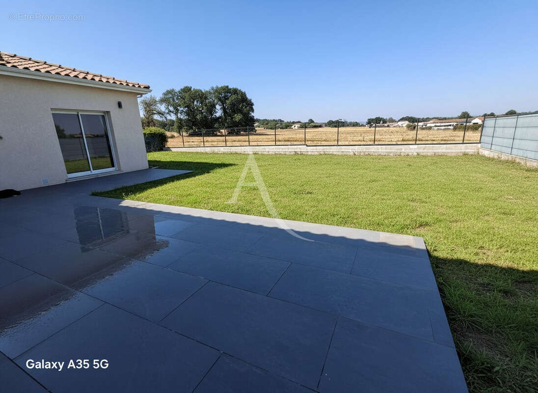 Maison L Isle Jourdain 4 pièce(s) 110 m2 - photo 13