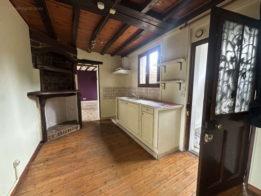 Appartement à HOUDAN