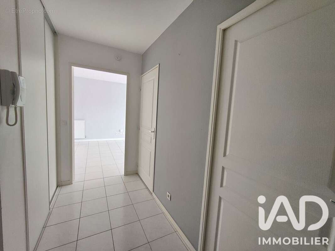 Photo 8 - Appartement à SAINT-PRIEST