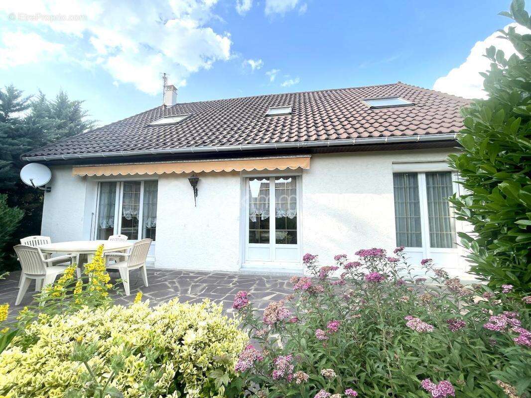 Maison à VILLIERS-SUR-ORGE