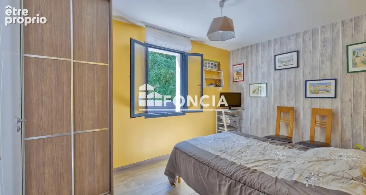 Maison moderne de 2015 188 m² avec piscine et prestations complètes - photo 14