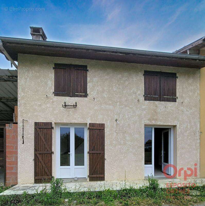 Maison à AMOU