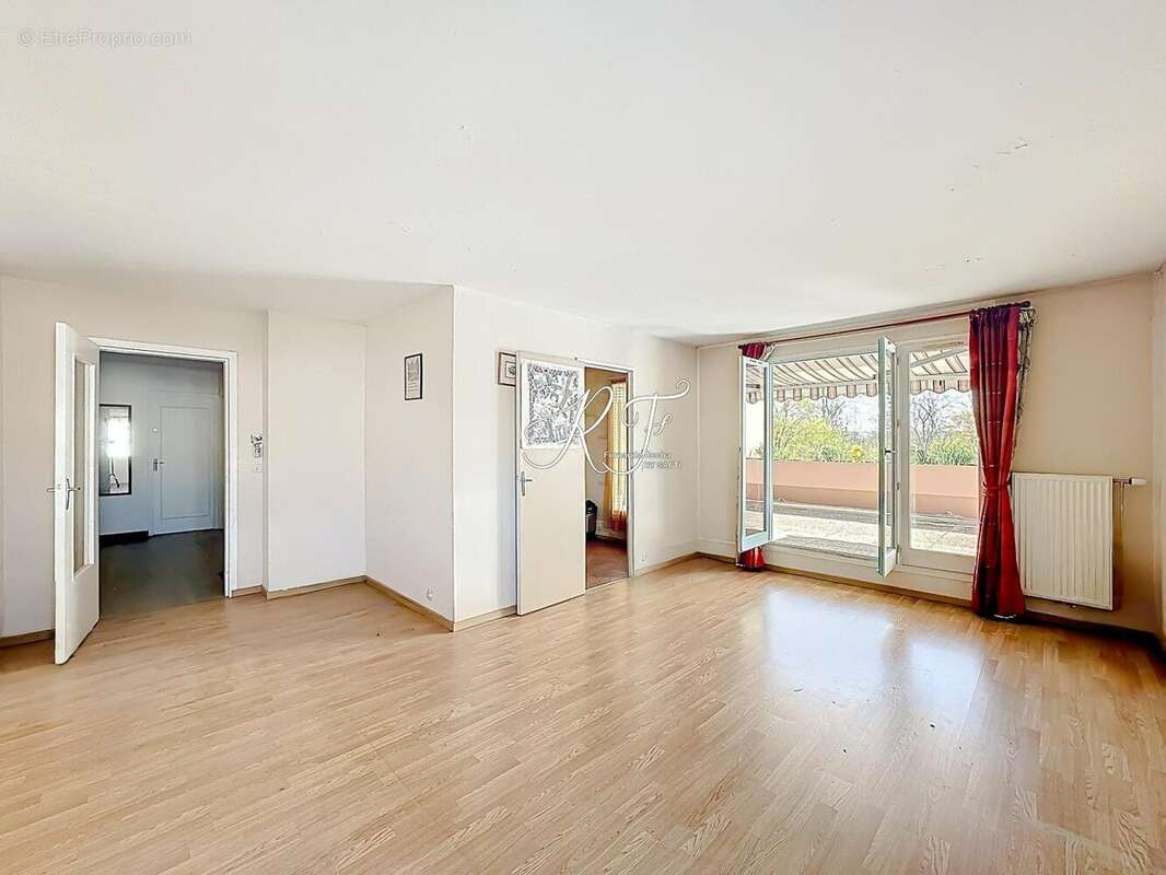 Photo 3 - Appartement à ERAGNY