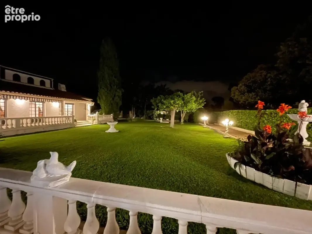 Mougins : villa 4 ch - piscine et magnifique terrain paysagé - photo 16
