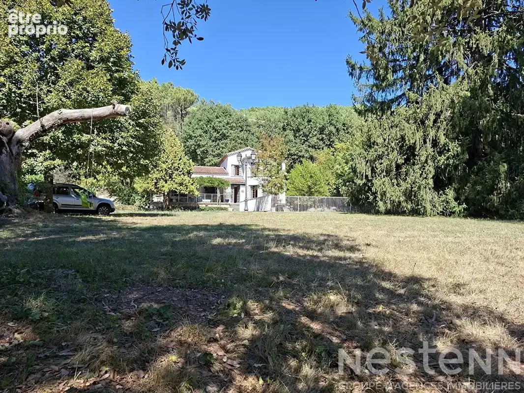 Maison 8 pièces à vendre à Chambon, secteur Chambourigaud, au calme - photo 2
