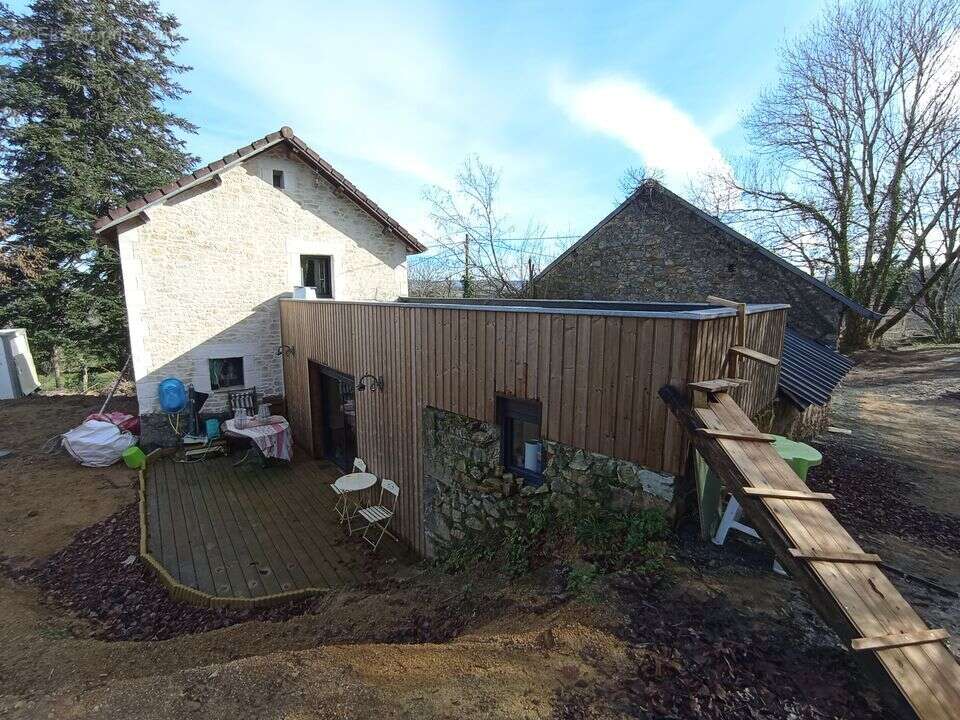 Maison à ARRONNES