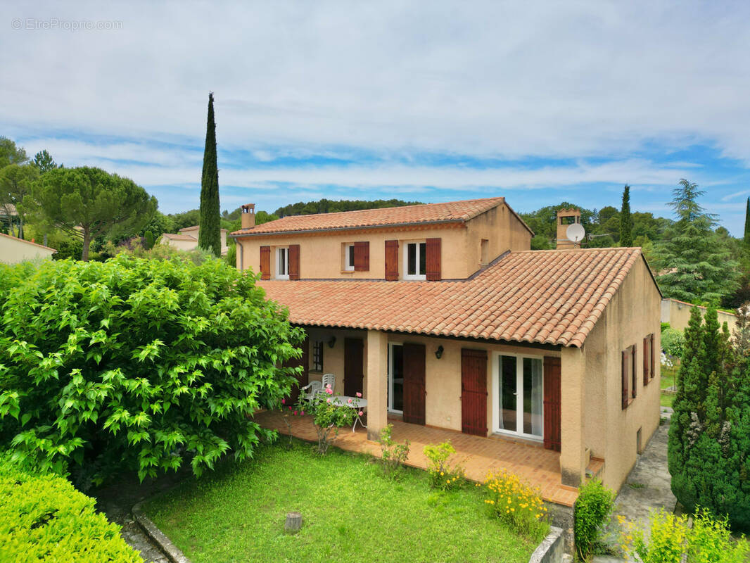 Maison à VAISON-LA-ROMAINE