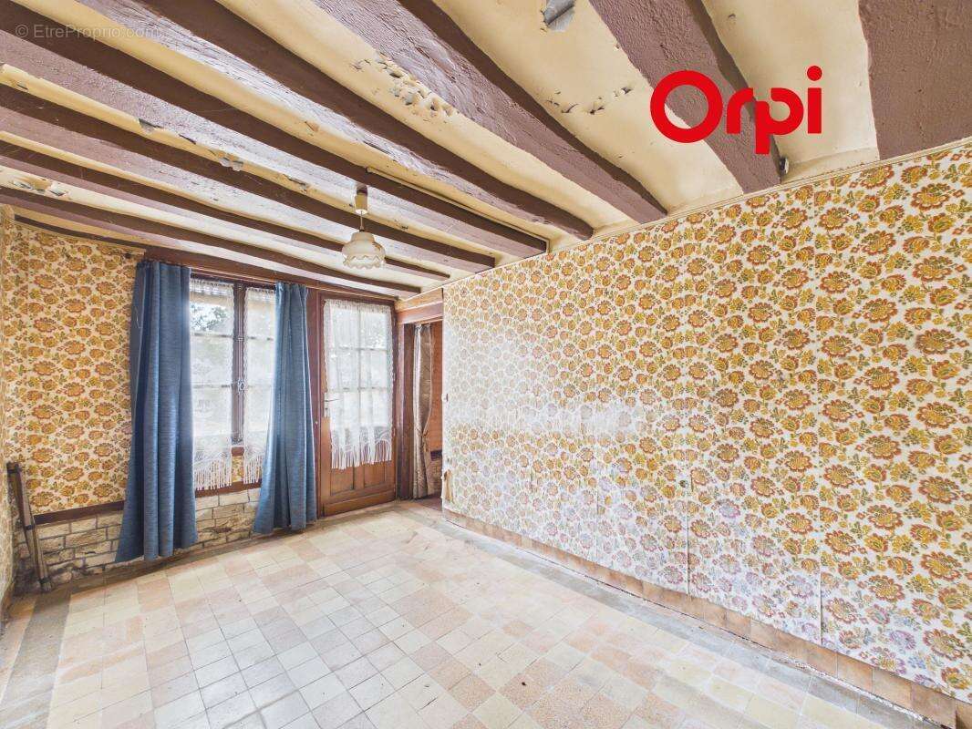Maison à rénover à MENNEVAL - photo 8