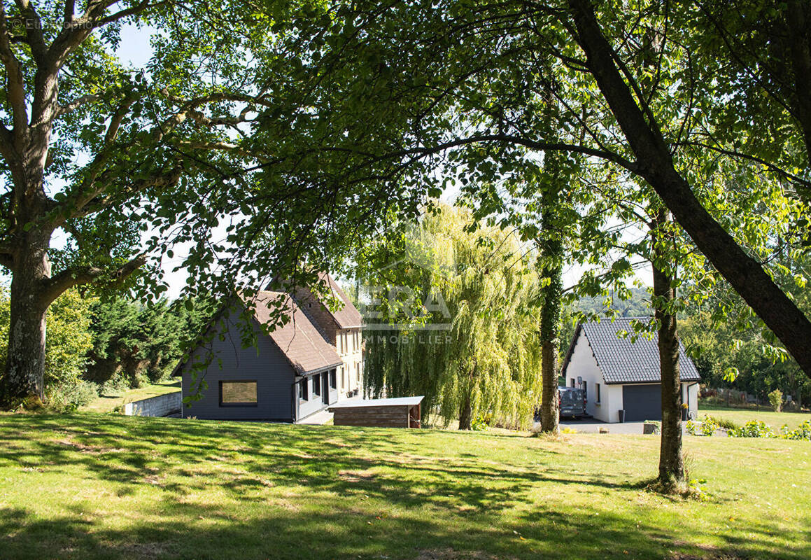 Maison à LA CAPELLE-LES-BOULOGNE