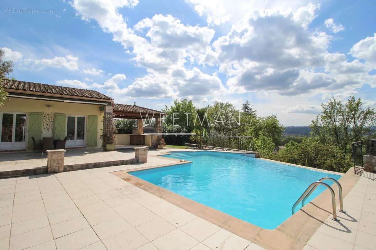 Maison à MONTAUROUX