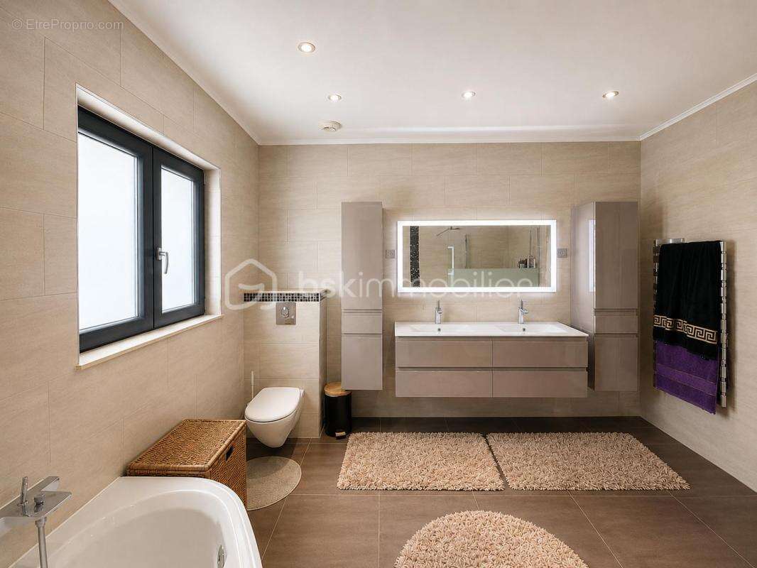 Maison 145 m² à Forbach  - photo 7
