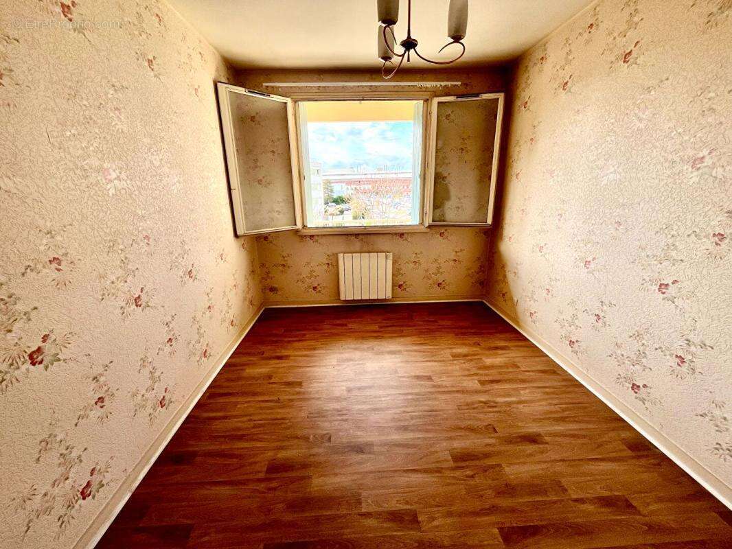 Appartement à LYON-8E