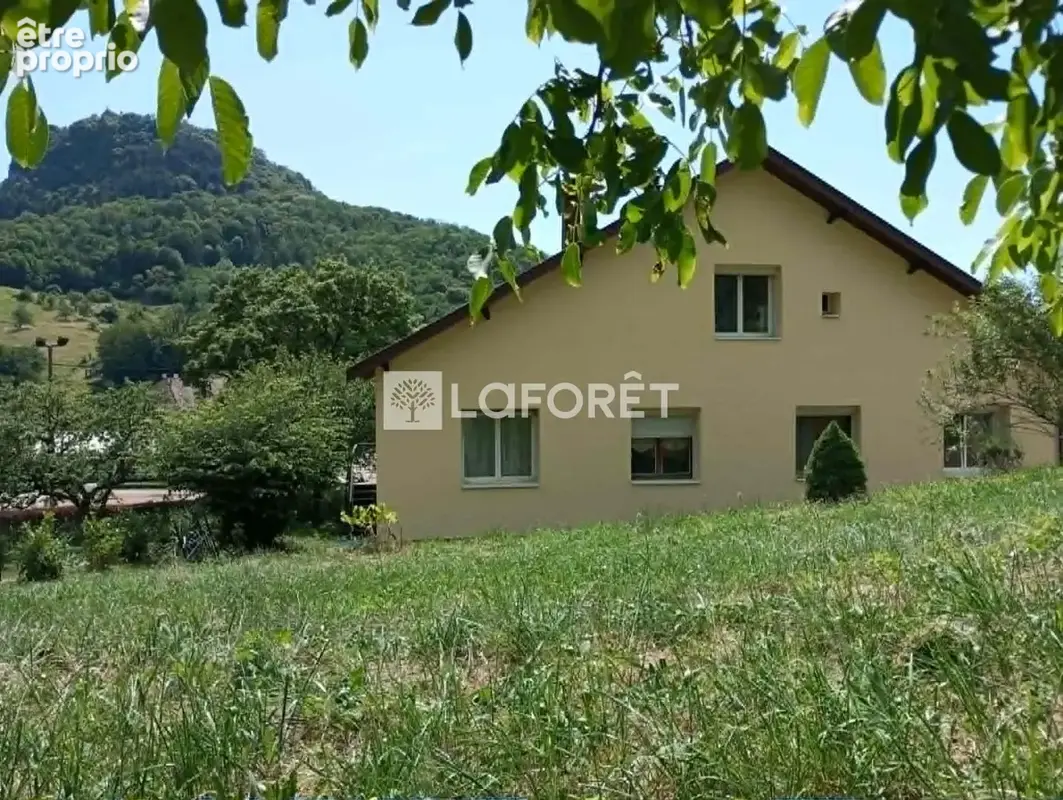 Maison Salins Les Bains 4 pièce(s) 120 m2 - photo 3