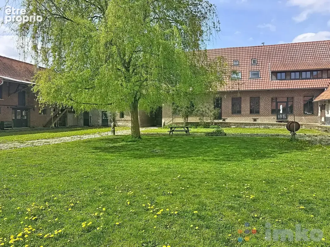 Maison 7 pièces 256 m² à vendre à Ennevelin (59710) - photo 1