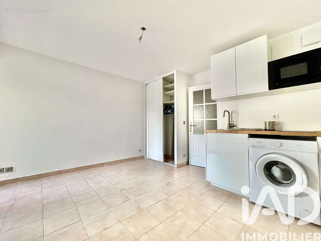 Photo 3 - Appartement à FREJUS