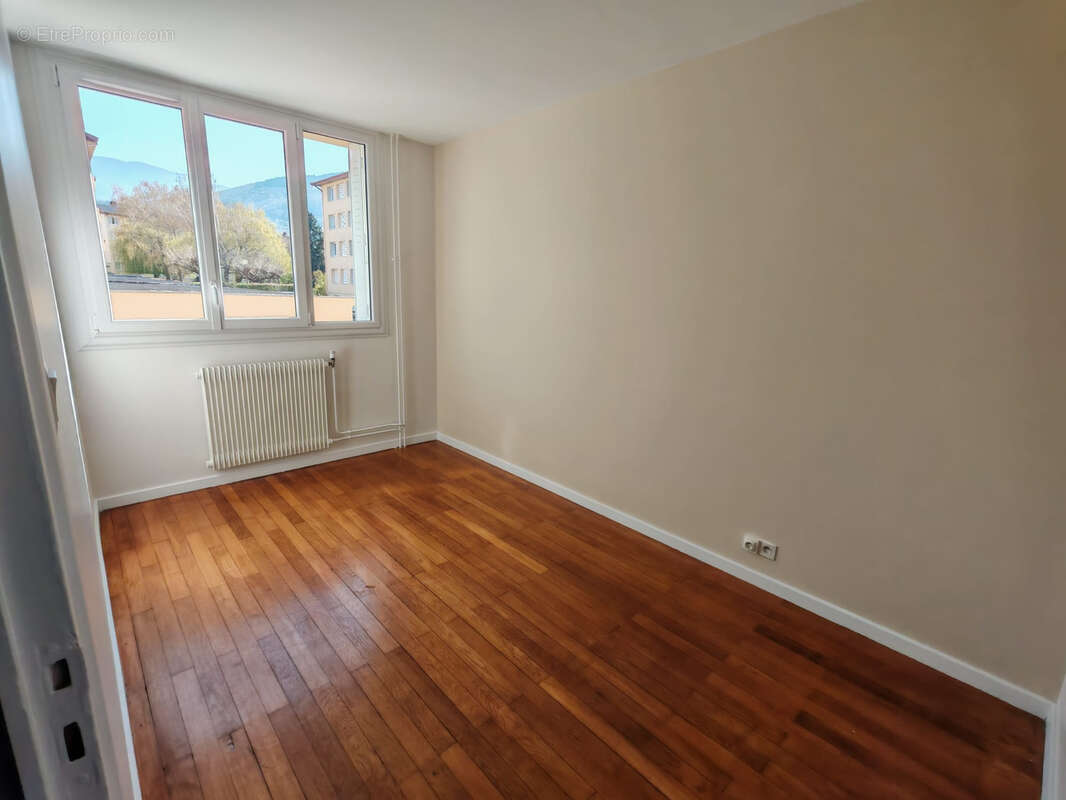 Appartement à LA RAVOIRE