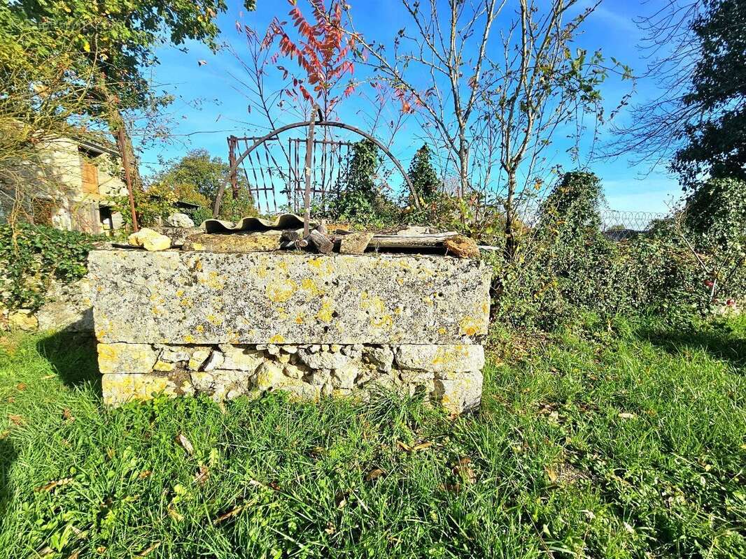 Charmante propriété en pierres - photo 3