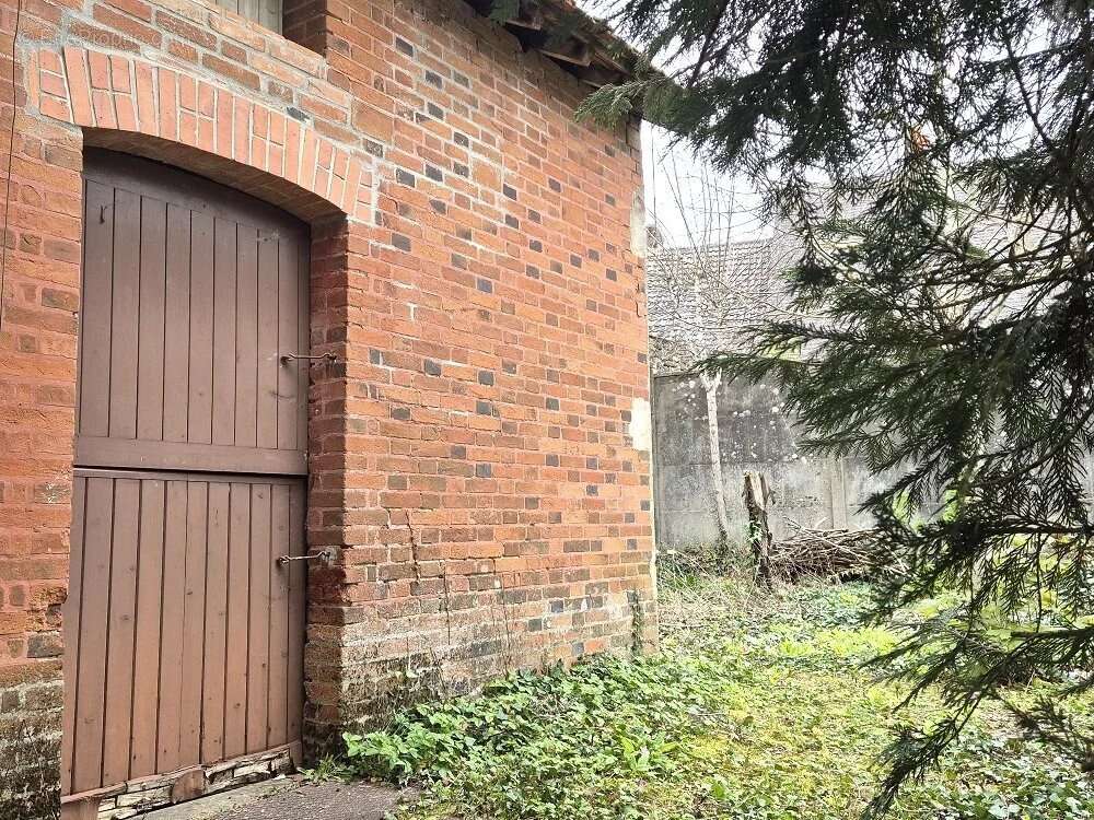 Maison à BOISCOMMUN