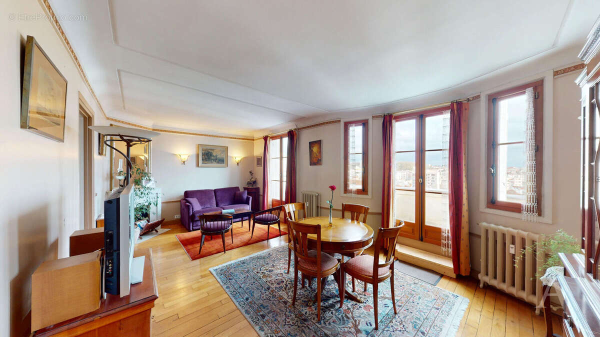 Appartement à MONTREUIL