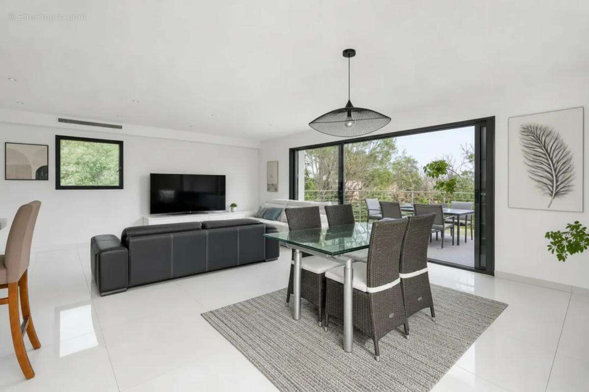 Villa 5 pièces avec piscine, 150 m², St Aygulf - photo 7
