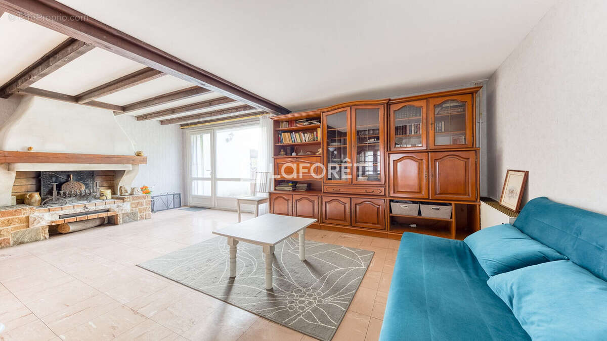 Maison à ROISSY-EN-BRIE